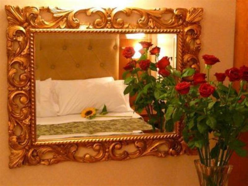 Hotel Serena Roma Esterno foto
